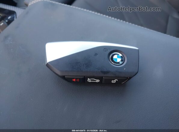 5UX53GP09S9Z10240 2025 BMW X3 Серый 