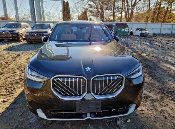 5UX53GP0XS9064331 2025 BMW X3 Black Front view