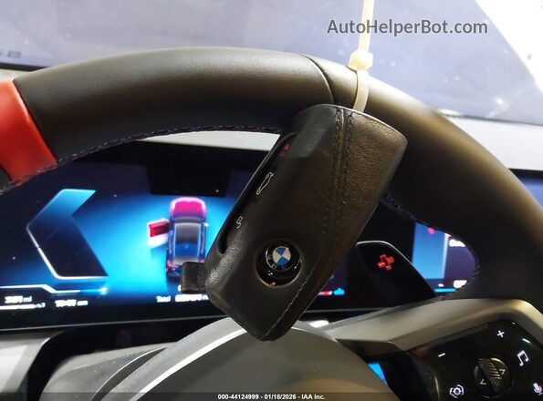 5UX73GP00S9097279 2025 BMW X3 Blue Widok deski rozdzielczej