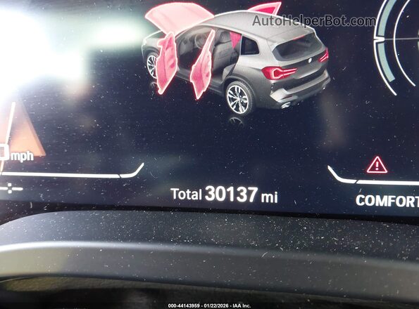 5UX83DP02N9K07112 2022 BMW X3 Black Widok wnętrza 360 stopni