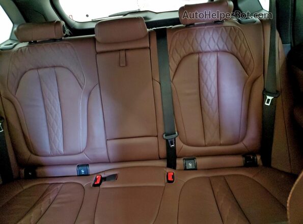 5UXCR6C03L9B99015 2020 BMW X5 Black Հետևի նստատեղերի տեսք