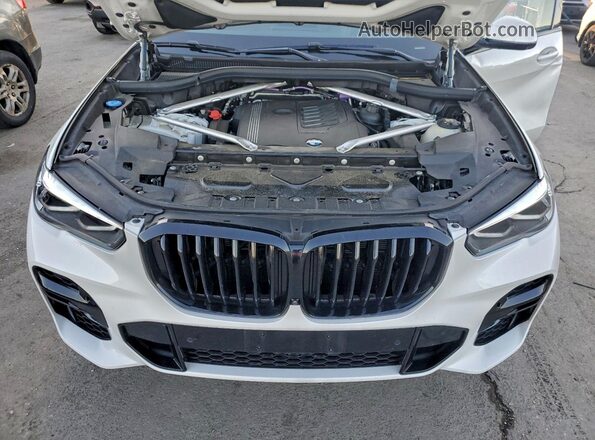 5UXCR6C06P9P02944 2023 BMW X5 Белый Вид подкапотного пространства