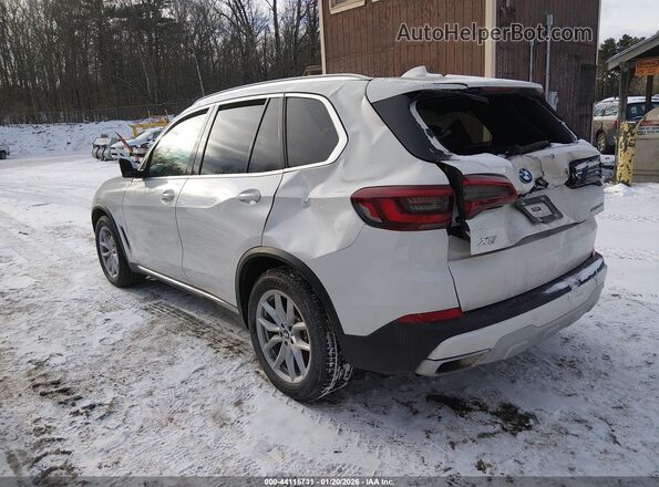 5UXCR6C0XM9G52175 2021 BMW X5 White 