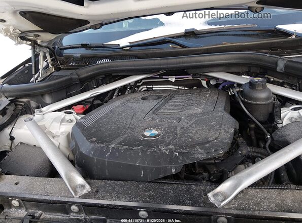 5UXCR6C0XM9G52175 2021 BMW X5 White 