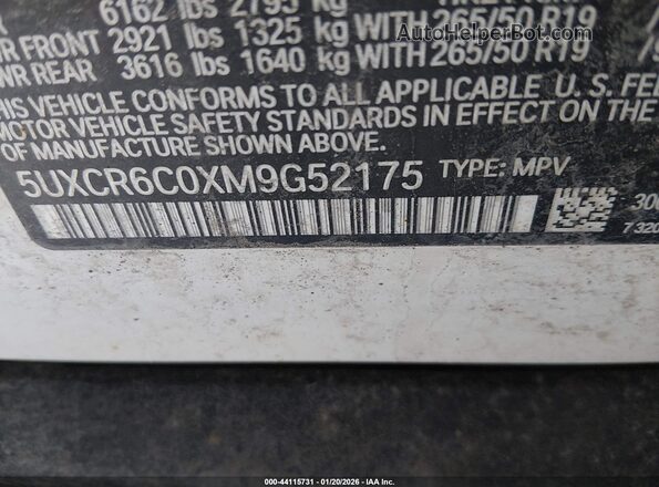 5UXCR6C0XM9G52175 2021 BMW X5 White 
