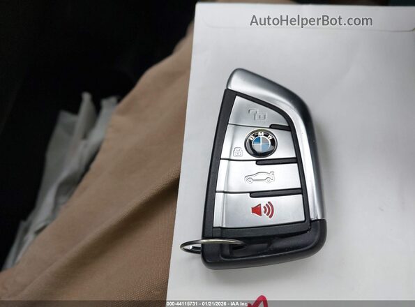 5UXCR6C0XM9G52175 2021 BMW X5 White 