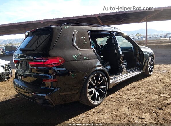 5UXCW2C00L9C79356 2020 BMW X7 Черный Задняя правая четверть