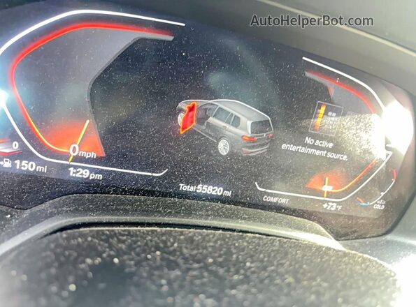 5UXCW2C00M9E44548 2021 BMW X7 White Instrument cluster view