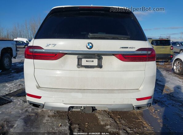 5UXCW2C00N9M49974 2022 BMW X7 White 