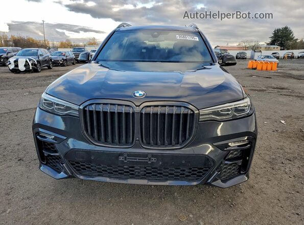 5UXCW2C01N9M30821 2022 BMW X7 Black Widok z przodu