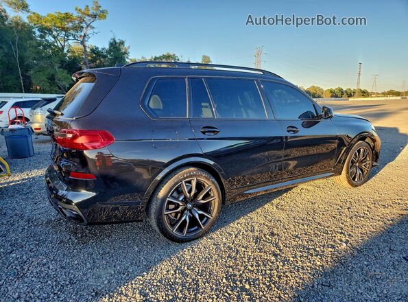 5UXCW2C03M9H66522 2021 BMW X7 Black Tył prawy