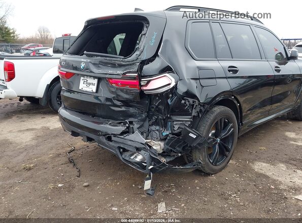 5UXCW2C04N9L18482 2022 BMW X7 Black Вид спереду