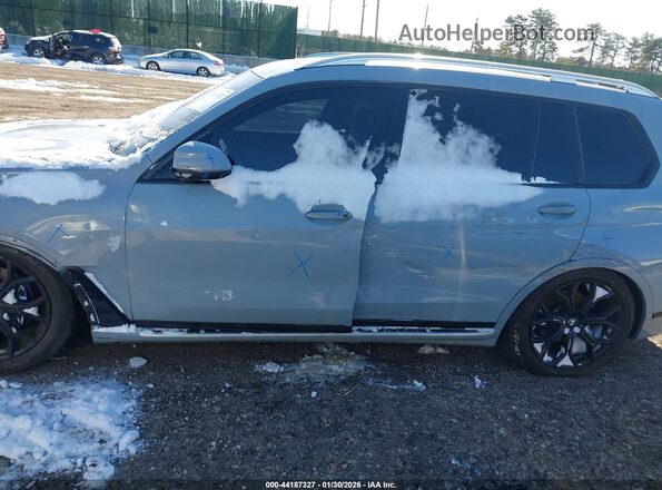 5UXCW2C05M9F67228 2021 BMW X7 Серый 