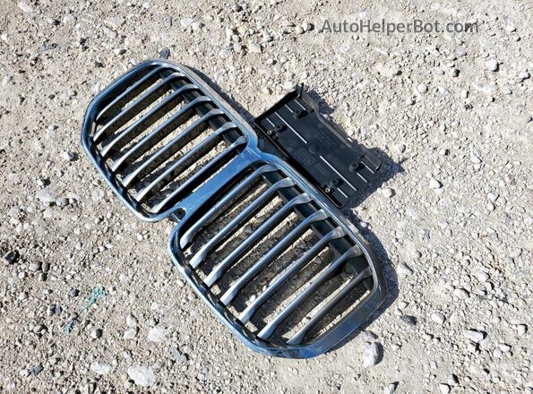 5UXCW2C07M9E96954 2021 BMW X7 Белый Вид наклейки с VIN-кодом