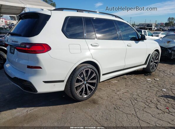 5UXCX6C04M9F16694 2021 BMW X7 White Задня права чверть