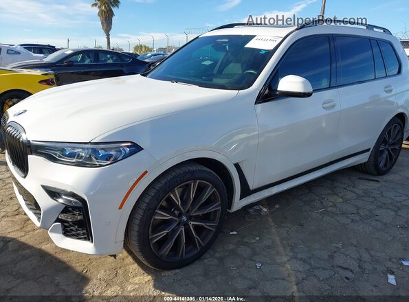 5UXCX6C04M9F16694 2021 BMW X7 White Передня ліва чверть