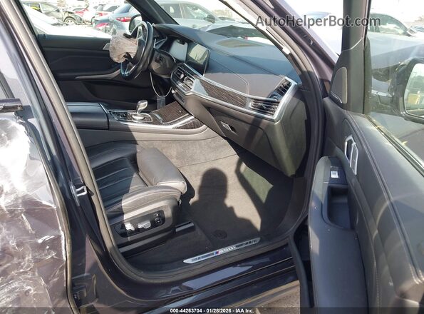 5UXCX6C08M9G73581 2021 BMW X7 Black Front interior view
