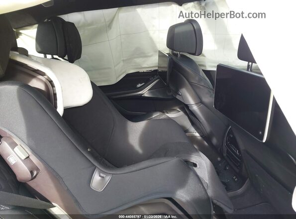 5UXCX6C0XL9B81648 2020 BMW X7 Черный Вид наклейки с VIN-кодом