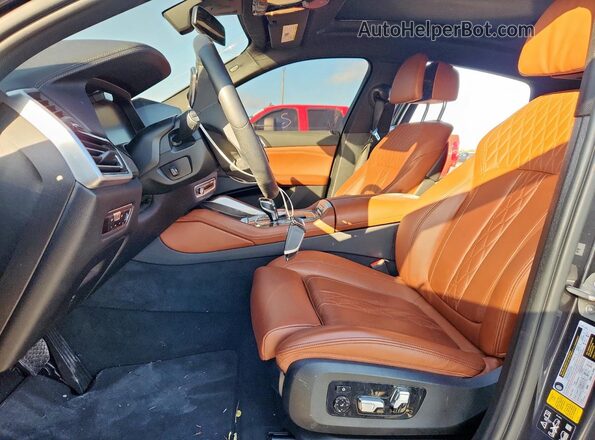 5UXCY6C01N9N32024 2022 BMW X6 Black Vista interior delantera