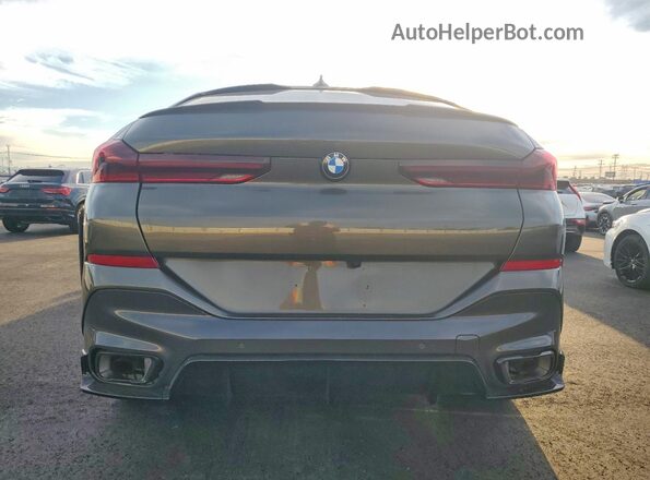 5UXCY6C07P9R94932 2023 BMW X6 Green Vista trasera