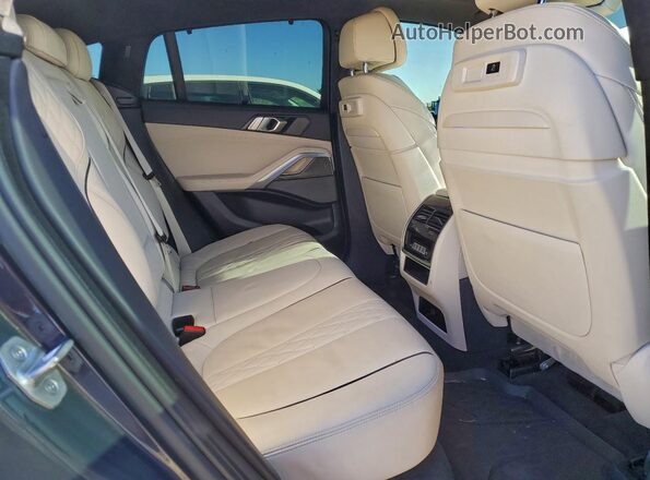 5UXCY8C00M9F66162 2021 BMW X6 Charcoal Rear seats view
