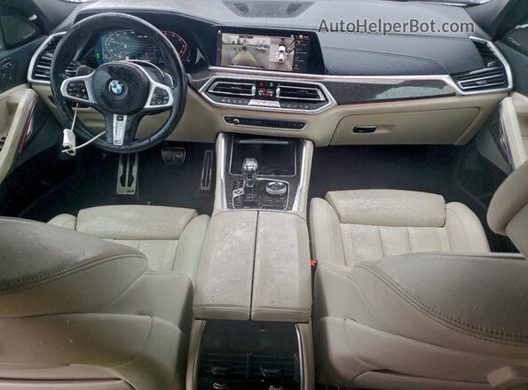 5UXCY8C06M9E51632 2021 BMW X6 White Вид панелі приладів