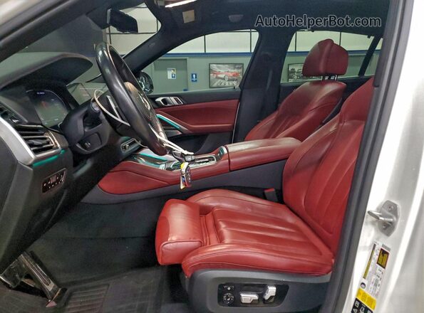 5UXCY8C09L9B98482 2020 BMW X6 White წინა სალონის ხედი