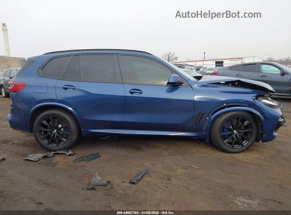 5UXJU2C54KLN65542 2019 BMW X5 Blue Rear interior view