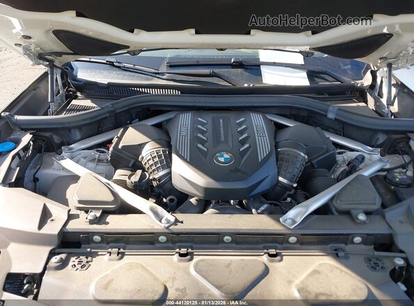 5UXJU4C05P9R21937 2023 BMW X5 White Widok z tyłu