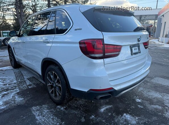 5UXKT0C53J0W02835 2018 BMW X5 White Передня права чверть