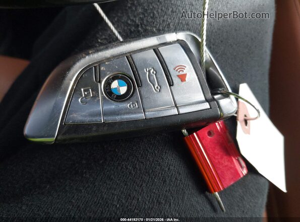 5UXKU2C38H0U30318 2017 BMW X6 Черный 