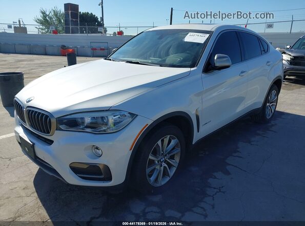 5UXKU2C50J0X49638 2018 BMW X6 White Передня ліва чверть