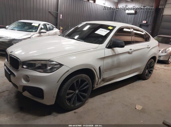 5UXKU2C52H0N85108 2017 BMW X6 Белый Вид спереди