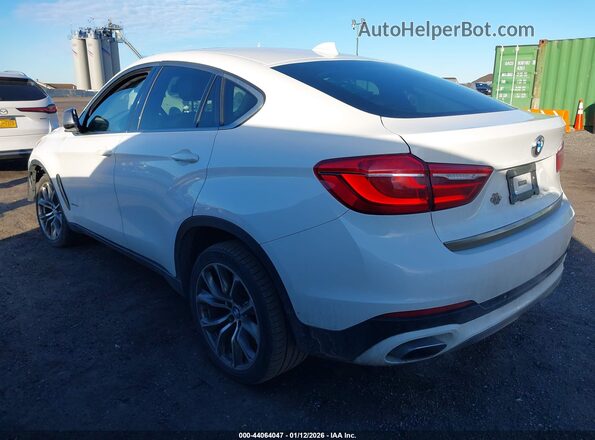 5UXKU2C55J0X50977 2018 BMW X6 White Rear left