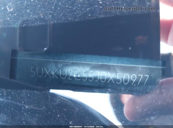5UXKU2C55J0X50977 2018 BMW X6 White 