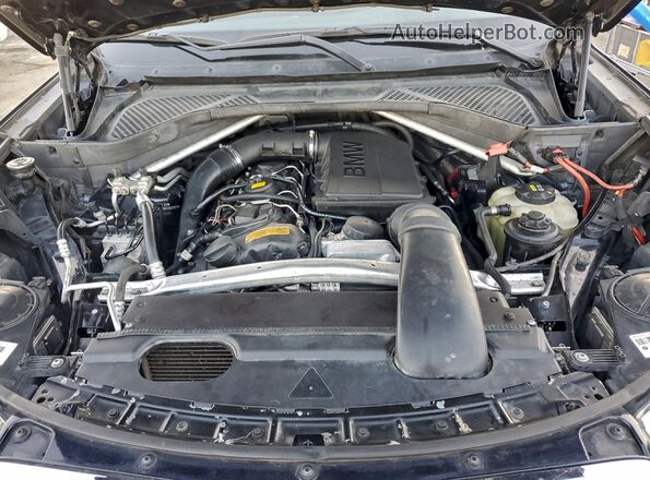 5UXKU2C56G0N83165 2016 BMW X6 Black Widok wnętrza z tyłu