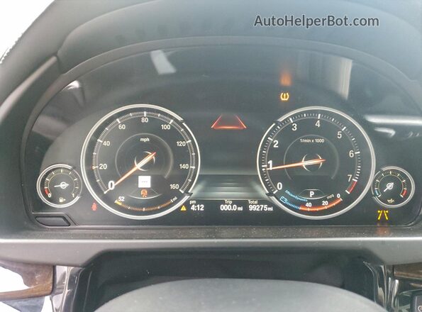 5UXKU2C5XK0Z65997 2019 BMW X6 Red Вид задніх сидінь