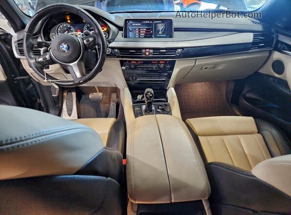 5UXKU6C31H0W38757 2017 BMW X6 Black Vista del salpicadero