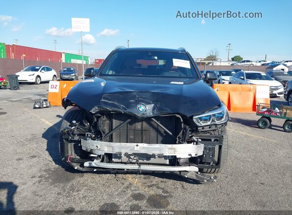 5UXTA6C02P9P65854 2023 BMW X5 Black ხელსაწყოთა პანელის ხედი
