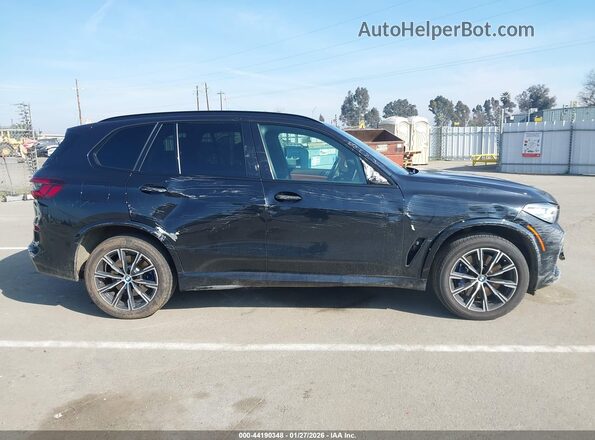 5UXTA6C09M9D07730 2021 BMW X5 Black Rear interior view