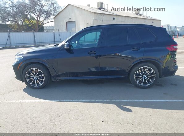 5UXTA6C09M9D07730 2021 BMW X5 Black 360 interior view