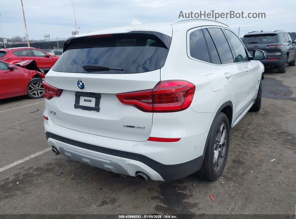 5UXTY3C04M9E22004 2021 BMW X3 White 