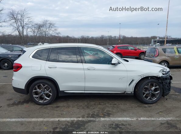 5UXTY3C04M9E22004 2021 BMW X3 White 