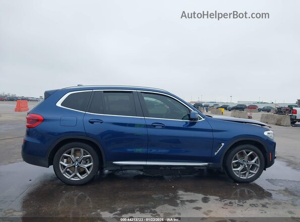 5UXTY3C06L9B36699 2020 BMW X3 Синий Вид задней части салона