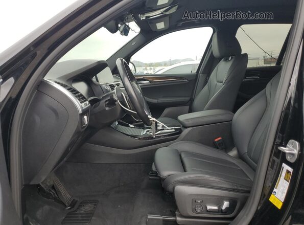5UXTY3C0XM9G47088 2021 BMW X3 Black Widok wnętrza z przodu