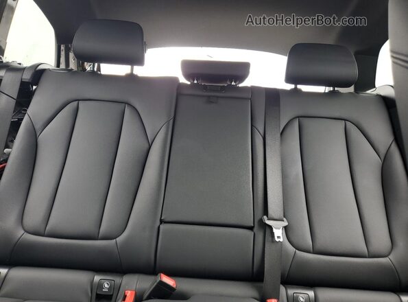 5UXTY3C0XM9G47088 2021 BMW X3 Black Widok tylnych siedzeń