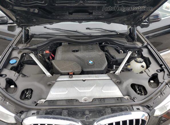 5UXTY3C0XM9G47088 2021 BMW X3 Black Widok komory silnika