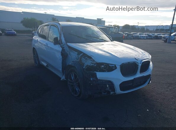 5UXTY5C06L9D36915 2020 BMW X3 White Front view