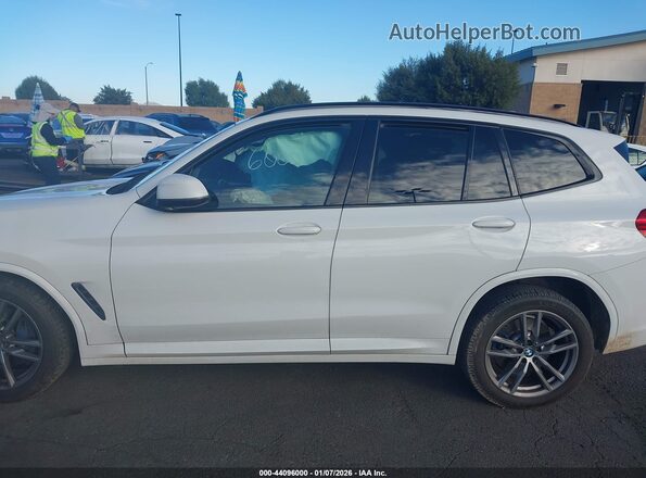 5UXTY5C06L9D36915 2020 BMW X3 White 360 interior view
