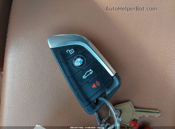 5UXTY5C0XL9B34112 2020 BMW X3 White Widok deski rozdzielczej